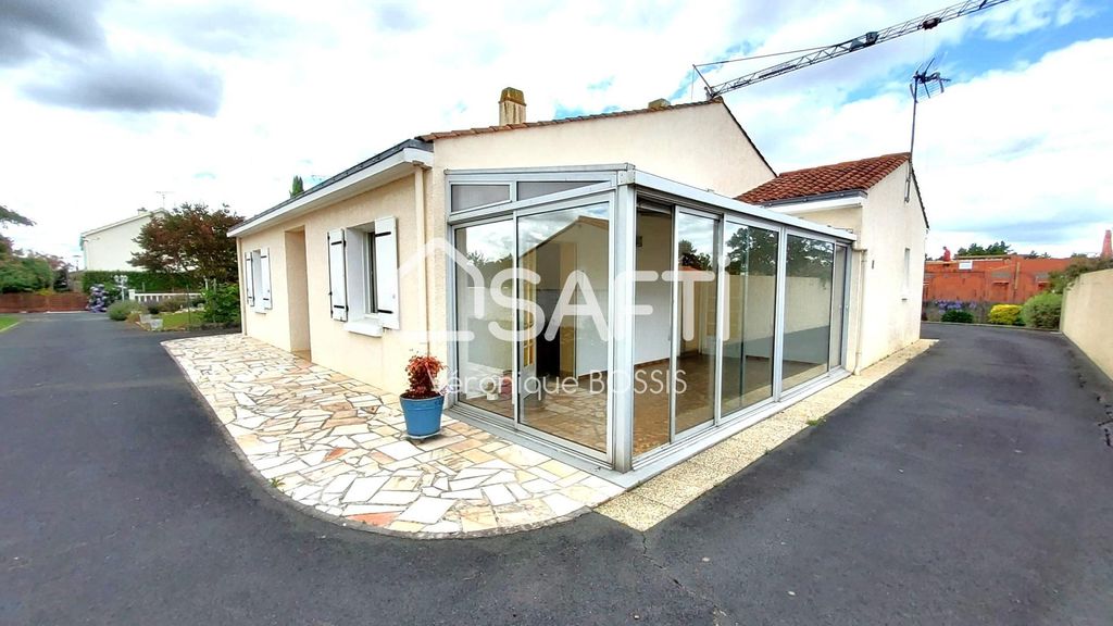 Achat maison à vendre 3 chambres 98 m² - Mouilleron-le-Captif