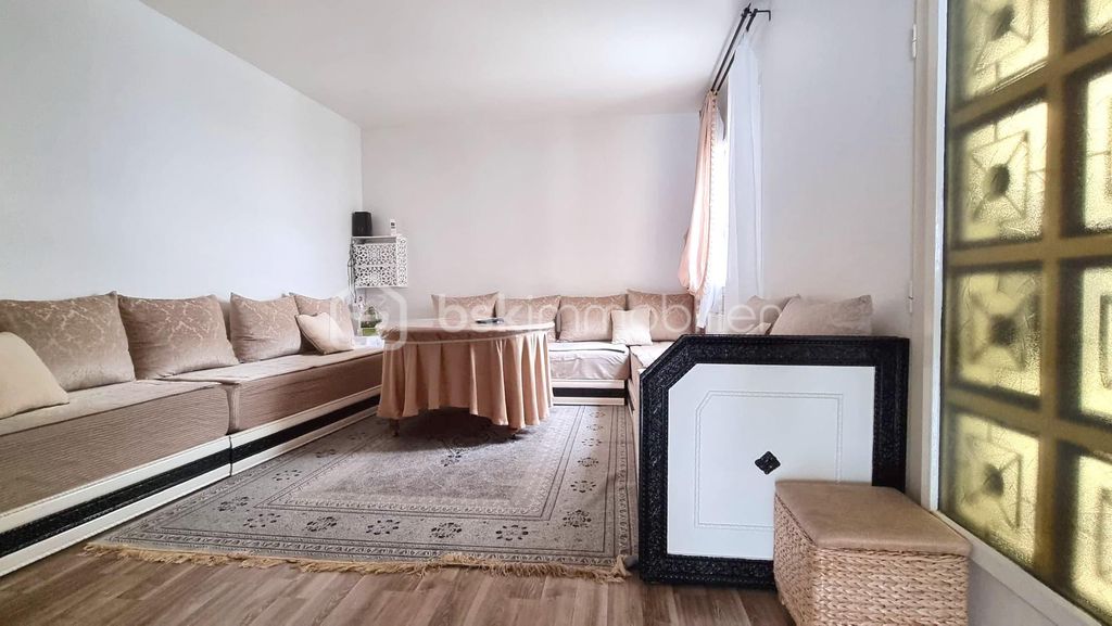 Achat maison à vendre 4 chambres 130 m² - Amiens