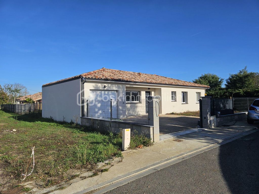 Achat maison à vendre 4 chambres 108 m² - Montbartier