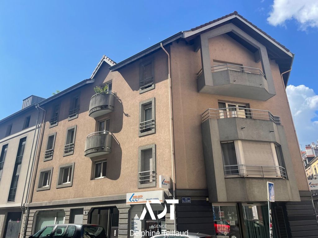 Achat appartement à vendre 3 pièces 70 m² - Grenoble