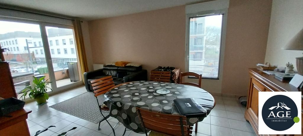 Achat appartement à vendre 4 pièces 71 m² - Épernon