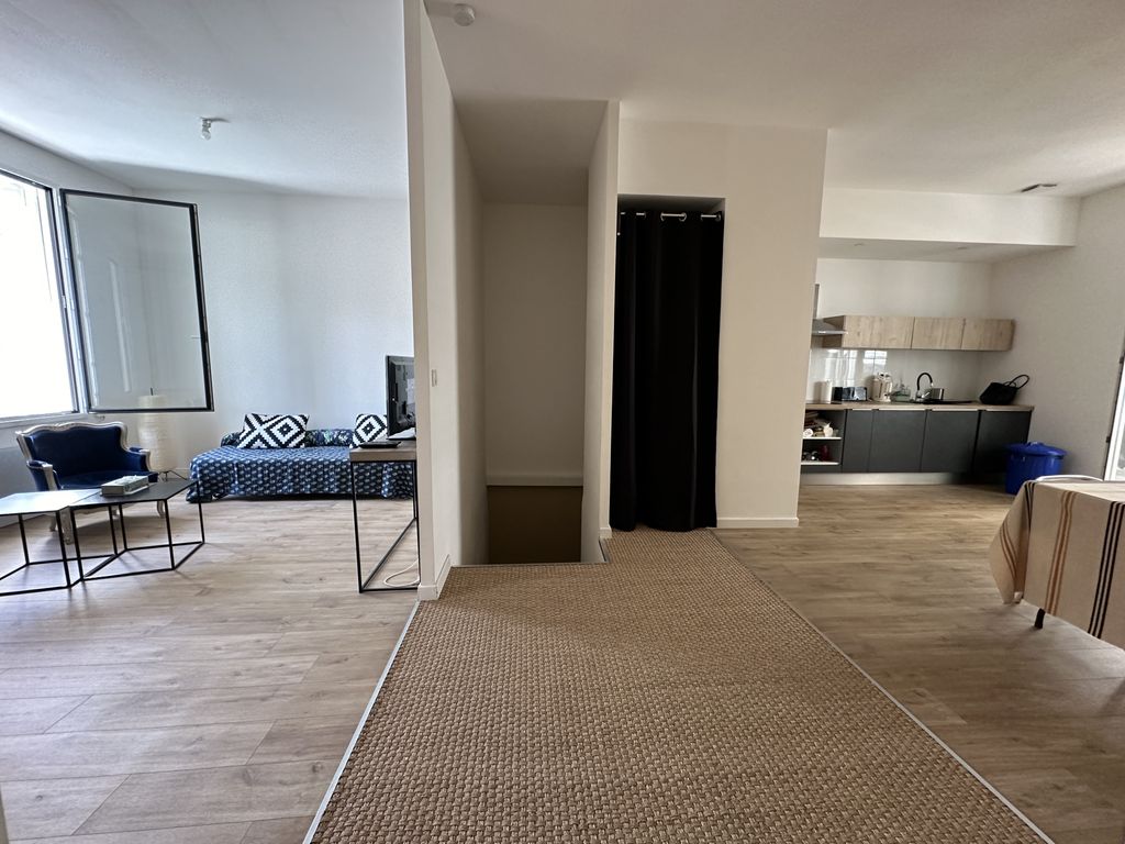 Achat appartement à vendre 4 pièces 83 m² - Nîmes