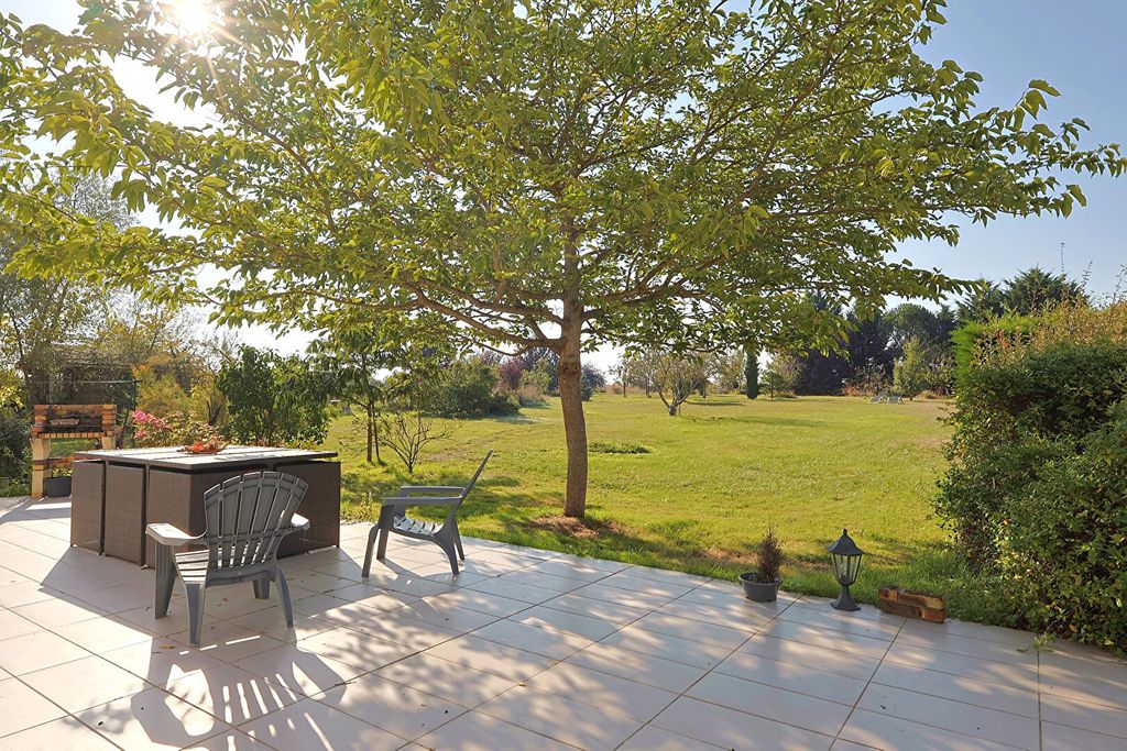 Achat maison à vendre 4 chambres 135 m² - Artannes-sur-Indre