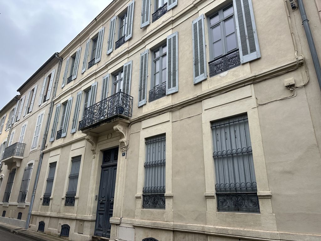 Achat appartement à vendre 3 pièces 77 m² - Nîmes