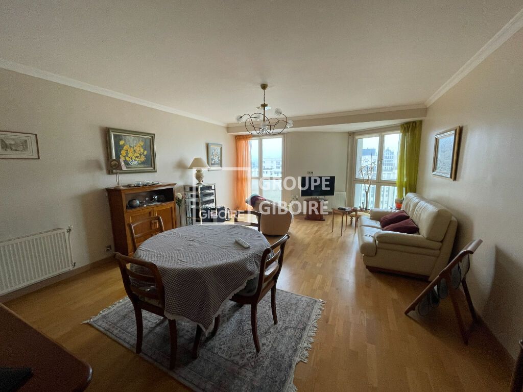 Achat appartement à vendre 5 pièces 91 m² - Rennes