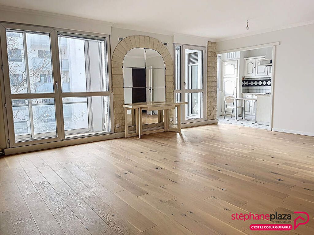 Achat appartement à vendre 3 pièces 82 m² - Lyon 8ème arrondissement