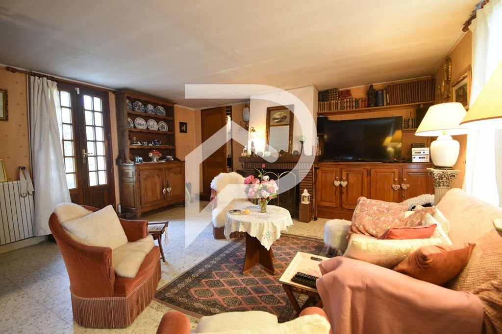 Achat maison à vendre 6 chambres 200 m² - Romescamps