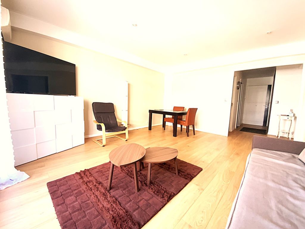 Achat appartement à vendre 3 pièces 65 m² - Antibes