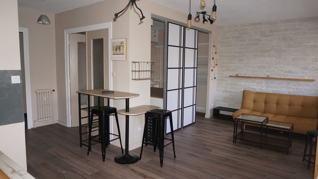 Achat studio à vendre 38 m² - Saint-Étienne