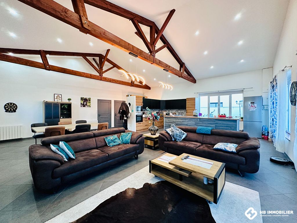 Achat loft à vendre 5 pièces 182 m² - Riorges