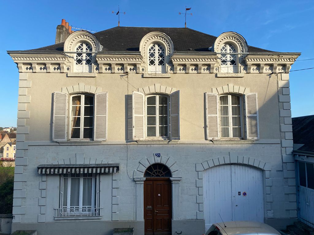 Achat maison à vendre 4 chambres 237 m² - Argenton-sur-Creuse