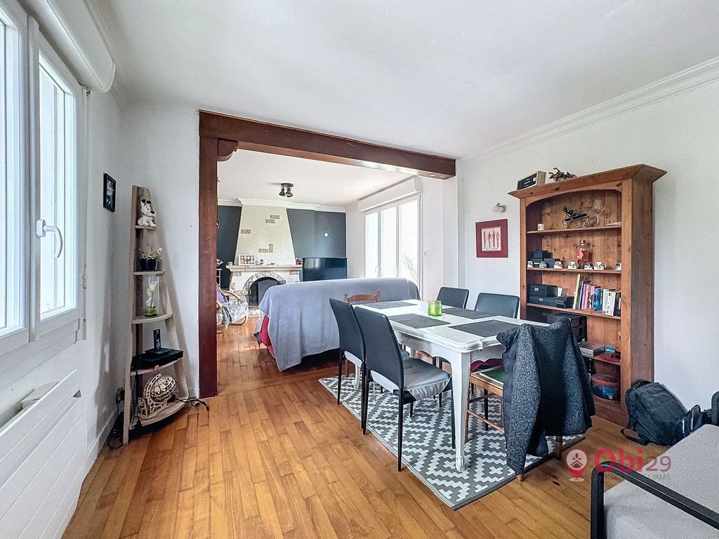 Achat maison à vendre 2 chambres 78 m² - Quéménéven