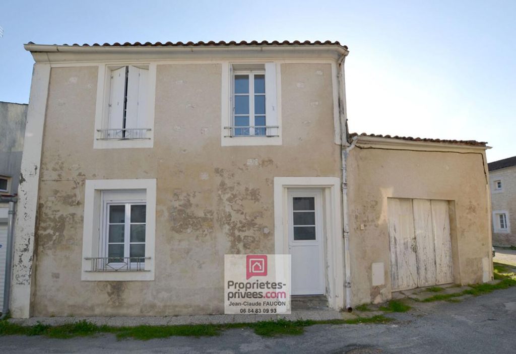 Achat maison à vendre 2 chambres 76 m² - Luçon