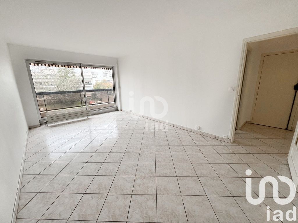 Achat appartement à vendre 3 pièces 64 m² - Évry