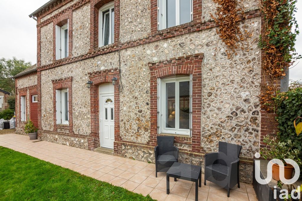 Achat maison à vendre 4 chambres 112 m² - Saint-Pierre-en-Port