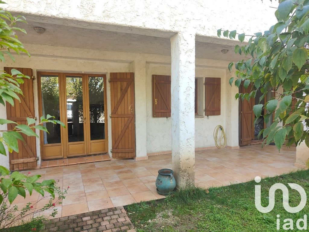 Achat appartement à vendre 3 pièces 62 m² - Les Salles-sur-Verdon