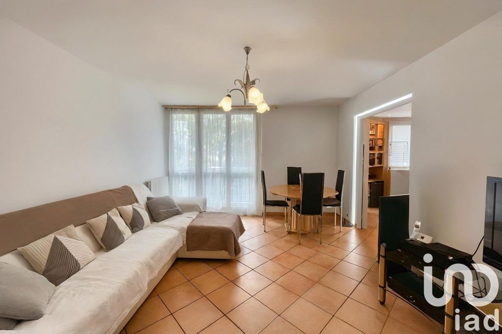 Achat appartement à vendre 4 pièces 76 m² - Thiais