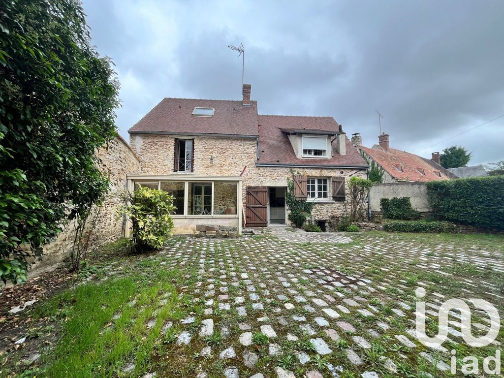 Achat maison à vendre 4 chambres 148 m² - Aunay-sous-Auneau