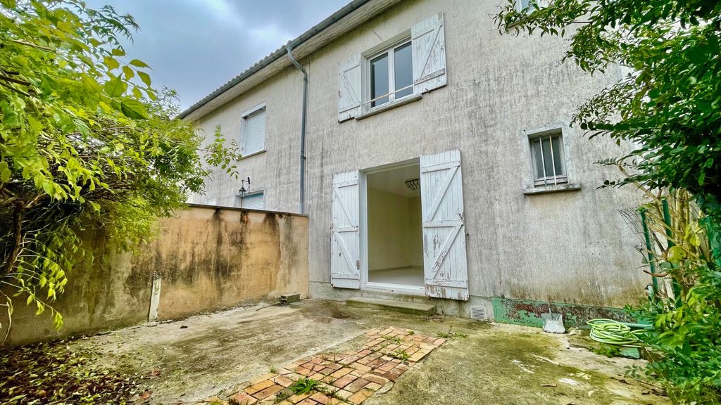 Achat maison à vendre 2 chambres 65 m² - Pessac