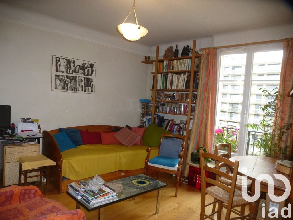 Achat appartement à vendre 4 pièces 74 m² - Courbevoie