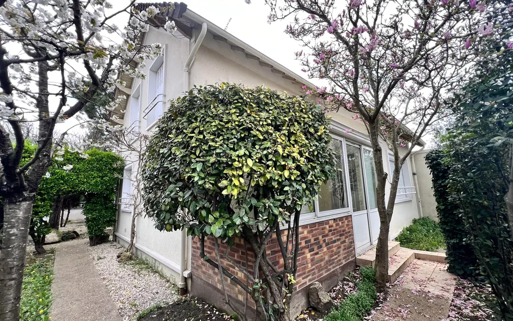 Achat maison à vendre 4 chambres 105 m² - Chelles