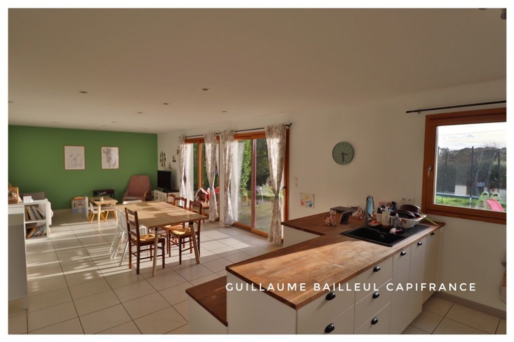 Achat maison à vendre 6 chambres 156 m² - Landerneau