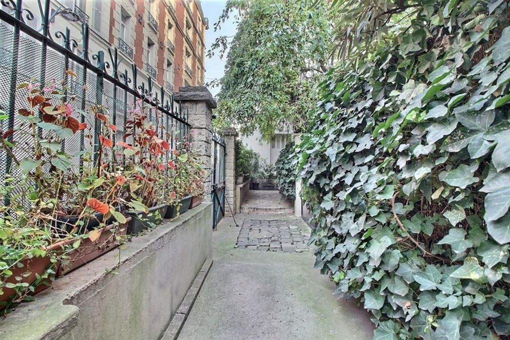 Achat appartement à vendre 2 pièces 33 m² - Paris 17ème arrondissement