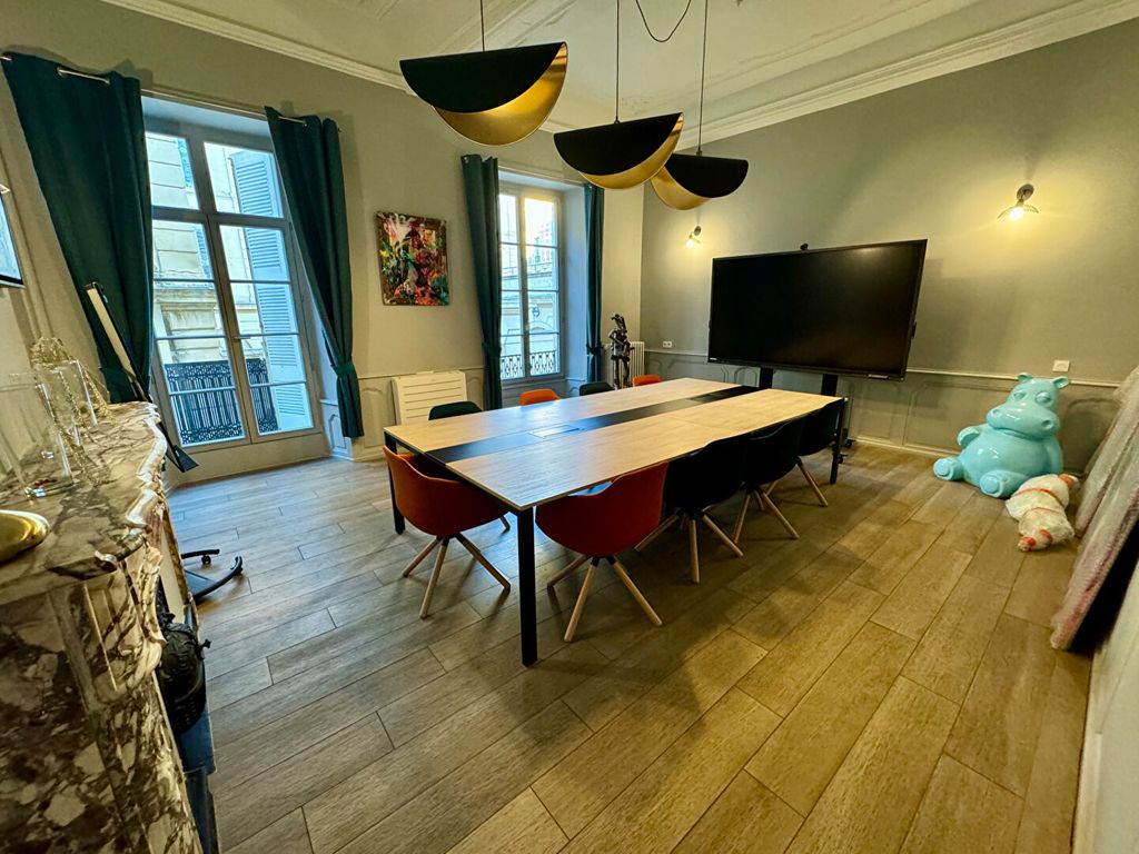 Achat appartement à vendre 6 pièces 160 m² - Nîmes