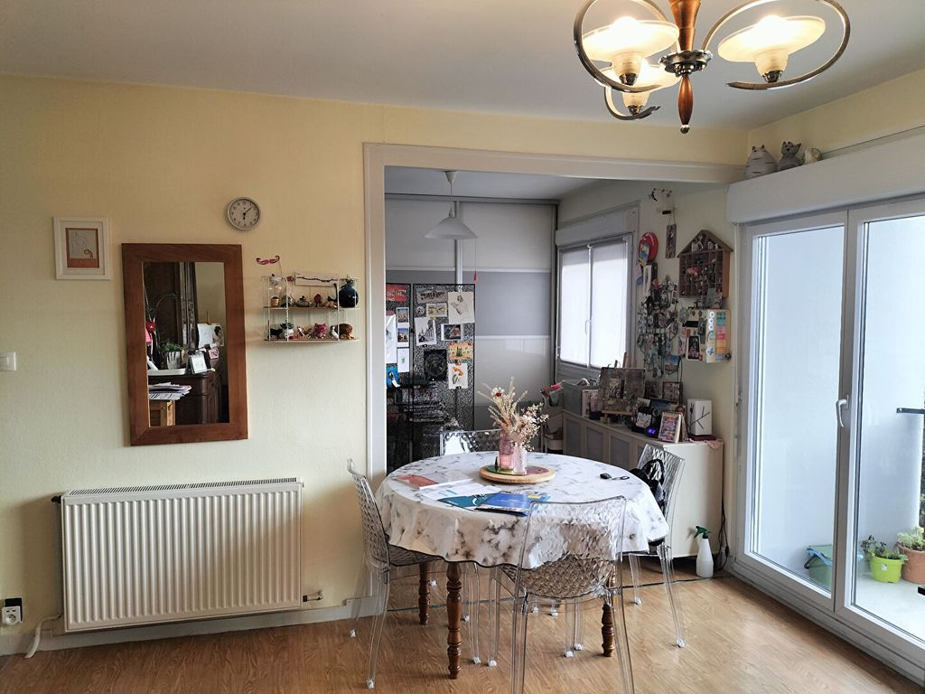 Achat appartement à vendre 4 pièces 71 m² - Tonnay-Charente