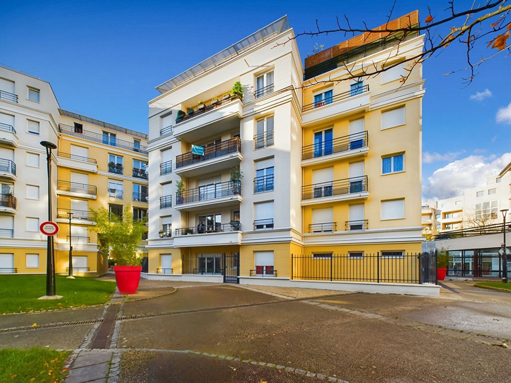 Achat appartement à vendre 2 pièces 48 m² - Joinville-le-Pont