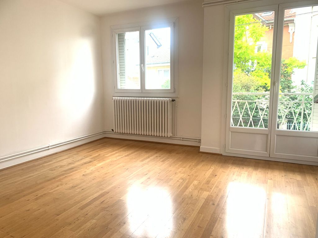 Achat appartement à vendre 4 pièces 66 m² - Bourg-en-Bresse