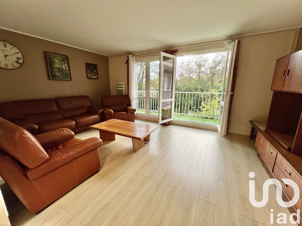 Achat appartement à vendre 3 pièces 78 m² - Montigny-le-Bretonneux