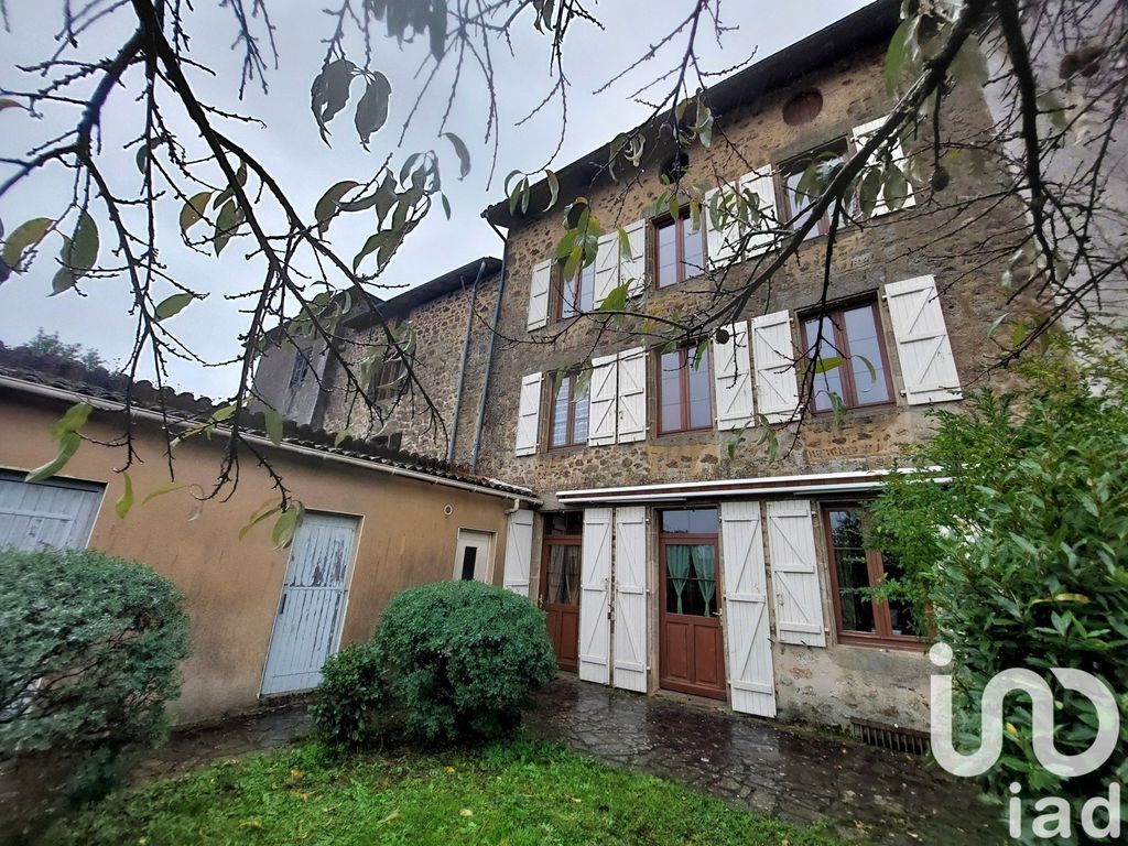 Achat maison à vendre 4 chambres 157 m² - Rochechouart