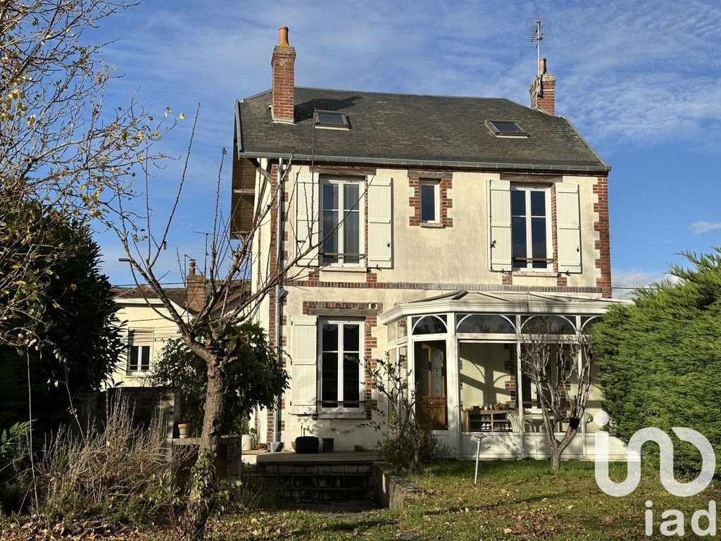 Achat maison à vendre 4 chambres 145 m² - Sens