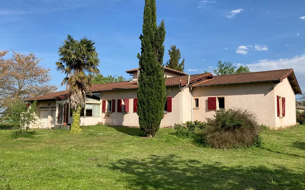 Achat maison à vendre 5 chambres 188 m² - Labastide-Clermont