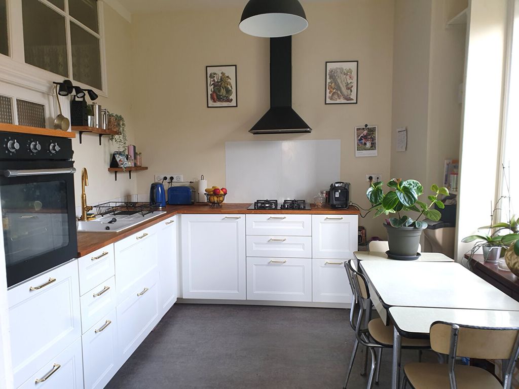 Achat maison à vendre 2 chambres 86 m² - Les Martres-de-Veyre