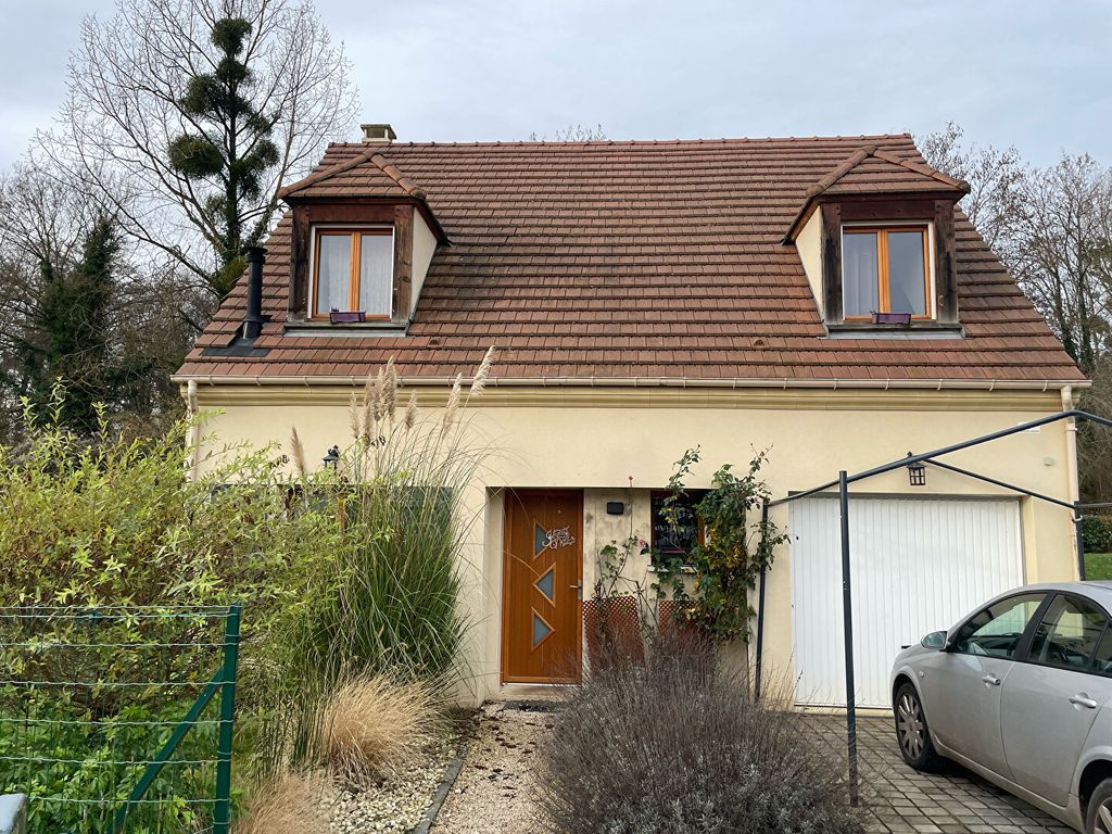 Achat maison à vendre 4 chambres 89 m² - Crépy-en-Valois