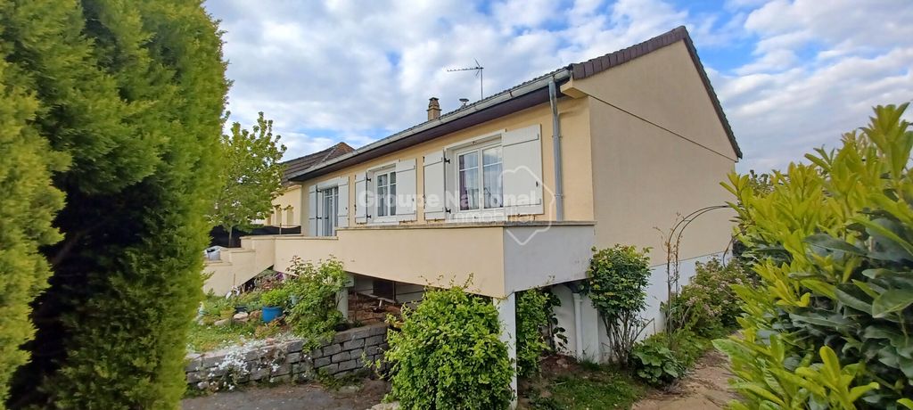 Achat maison à vendre 3 chambres 93 m² - Lévignen