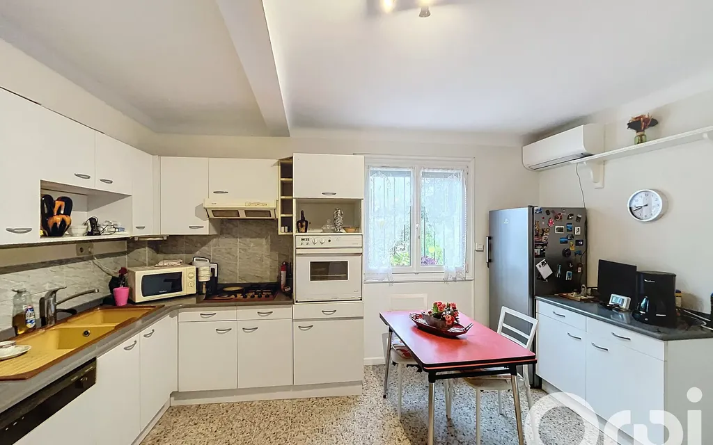 Achat maison à vendre 4 chambres 134 m² - Cabestany