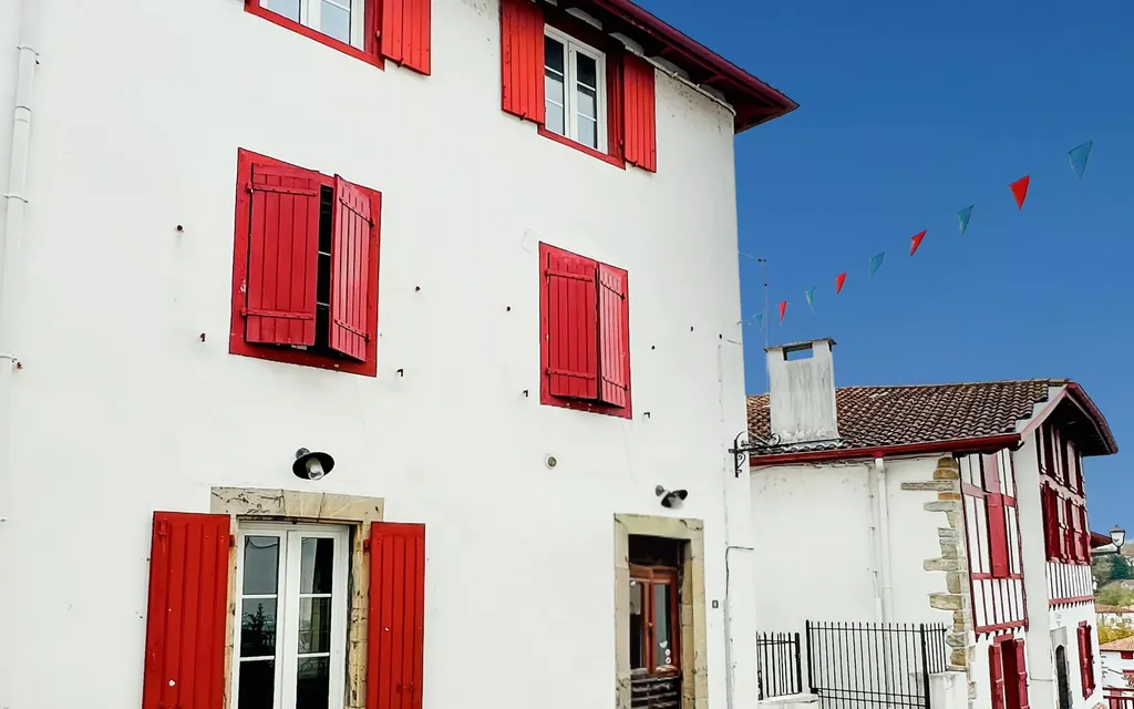 Achat maison à vendre 3 chambres 190 m² - Espelette