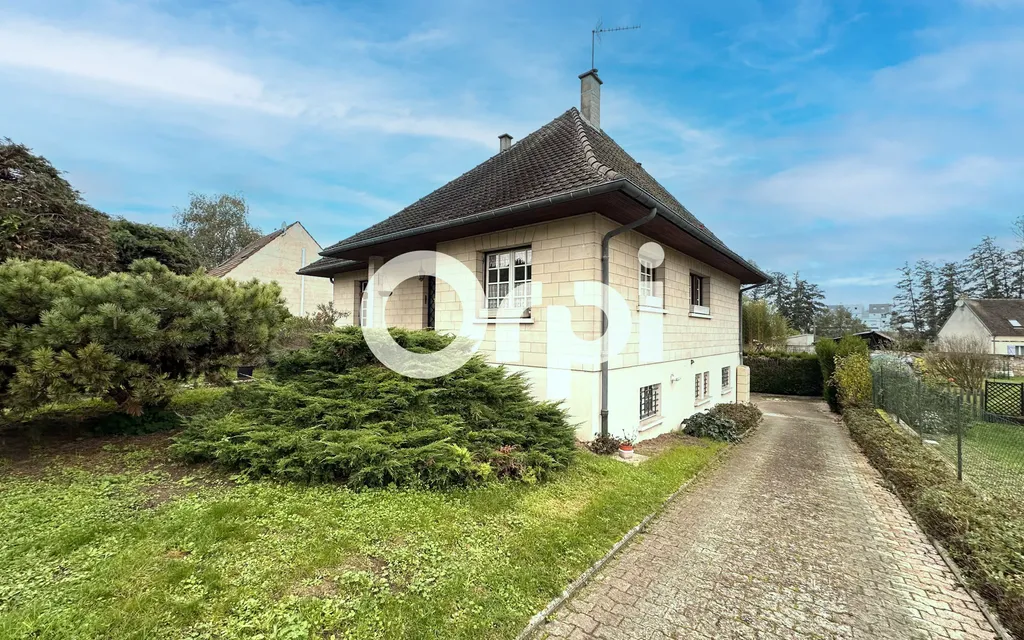 Achat maison à vendre 3 chambres 162 m² - Soissons