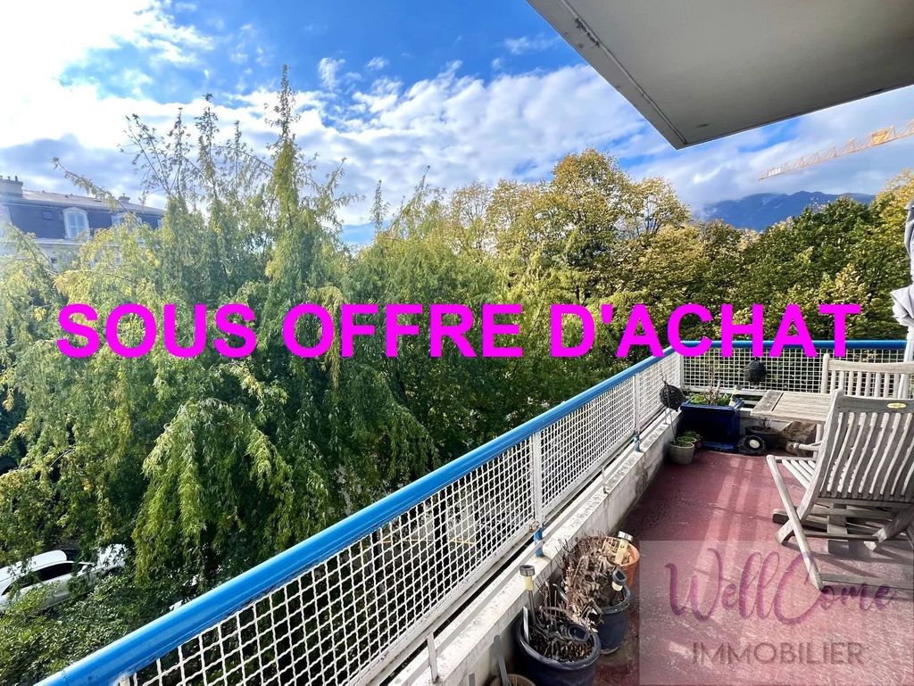 Achat appartement à vendre 4 pièces 90 m² - Aix-les-Bains