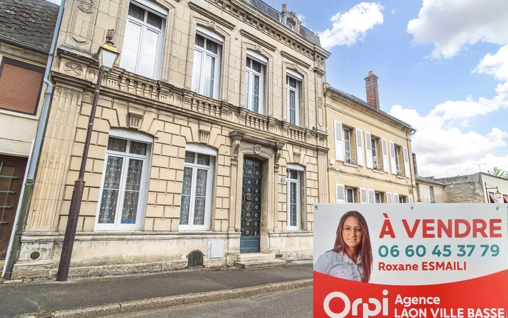 Achat maison à vendre 6 chambres 353 m² - Crépy