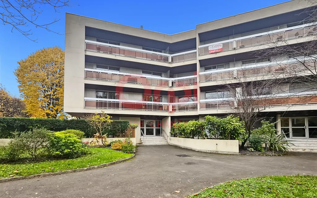 Achat appartement à vendre 5 pièces 103 m² - Livry-Gargan