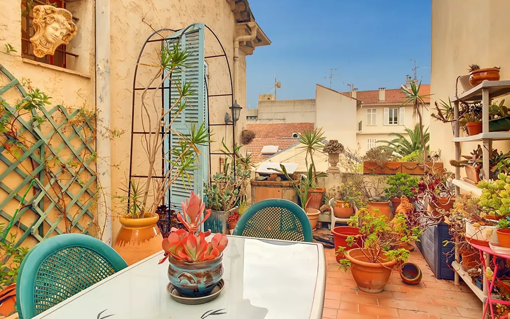 Achat appartement à vendre 4 pièces 96 m² - Cannes