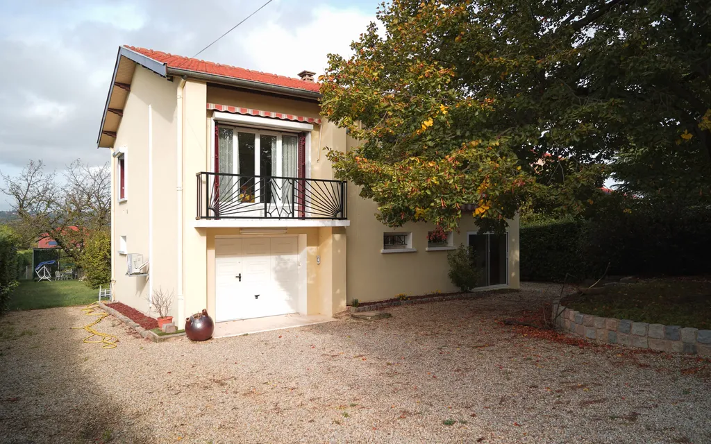 Achat maison à vendre 4 chambres 117 m² - Ternay