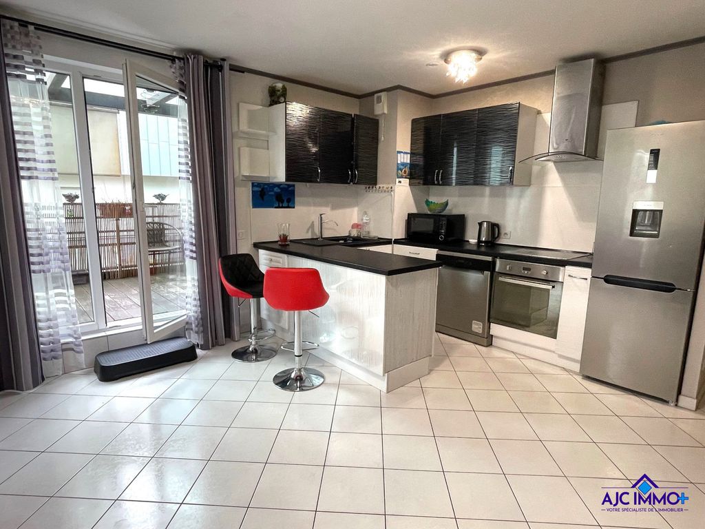 Achat appartement à vendre 3 pièces 63 m² - Strasbourg