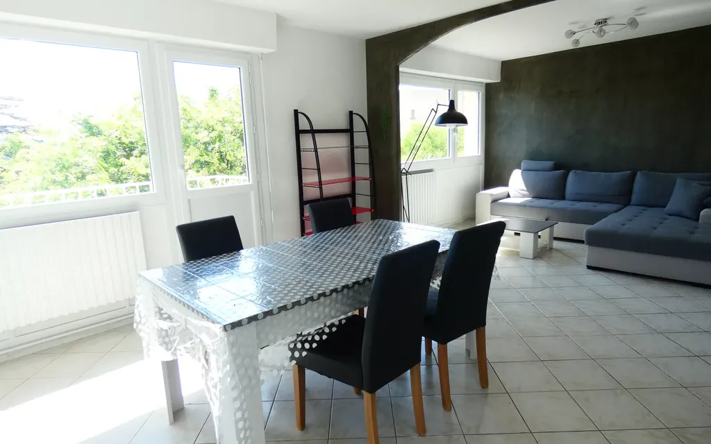 Achat appartement à vendre 4 pièces 75 m² - Irigny