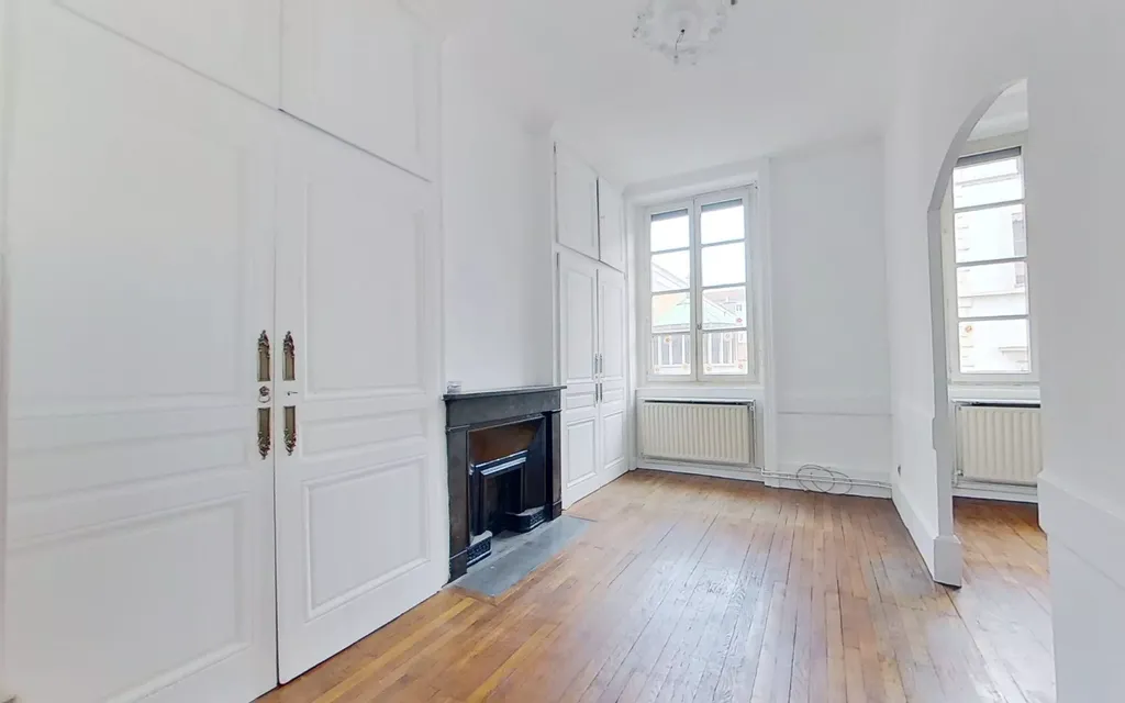 Achat appartement à vendre 5 pièces 101 m² - Lyon 9ème arrondissement