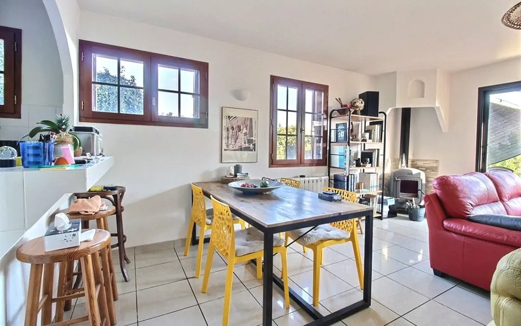 Achat maison à vendre 3 chambres 92 m² - Ambres